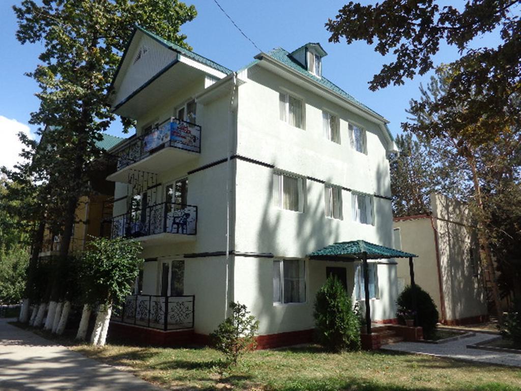 Guest House At Do Altyn - Kum Chon-Sary-Oy Zewnętrze zdjęcie