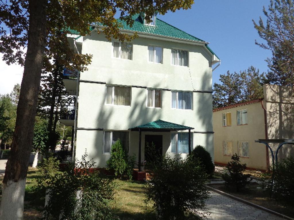 Guest House At Do Altyn - Kum Chon-Sary-Oy Zewnętrze zdjęcie